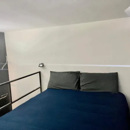 Apartment Loft 81 *