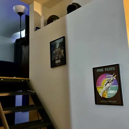 Apartment Loft 81 *